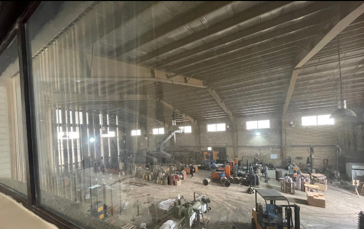 سوله فروشی ۹۰۰ متری در شهرک صنعتی ده حسن