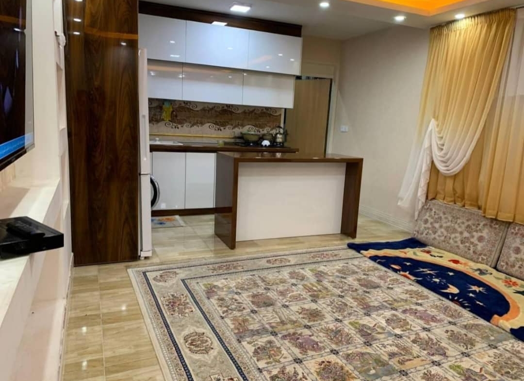 فروش ۱۸۰ متر سالن بهداشتی با واحد مسکونی در فردوسیه شهریار