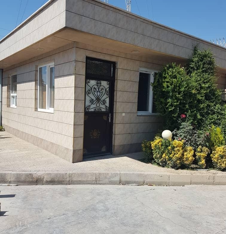 فروش ۸۶۷ متر سالن با ۴۹۳۵ متر زمین در باغستان