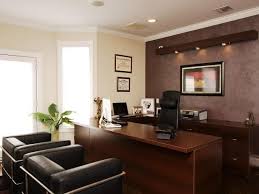 فروش کارخانه مجهز در شهرک صنعتی خرمدشت *فرصتی عالی با قیمتی مناسب*