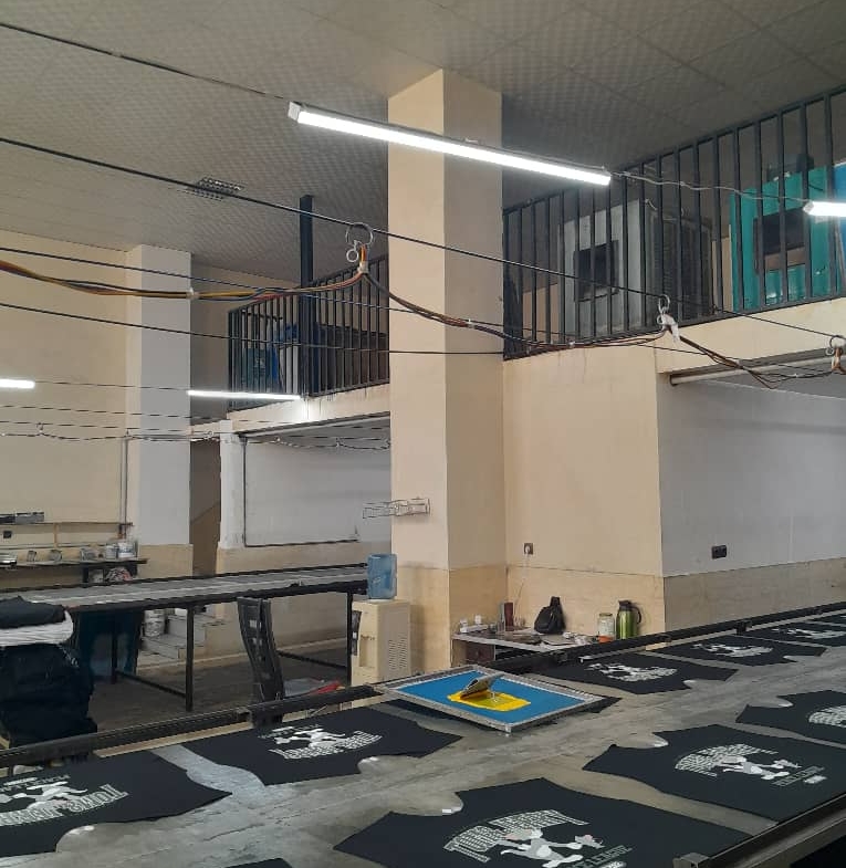 اجاره ۳۰۰ متر سالن تمیز با برق ۵۰ آمپر در فردیس کرج