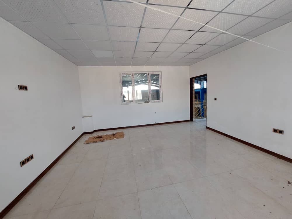 رهن واجاره سالن نوساز ۸۰۰ متر در منطقه صنعتی قپچاق