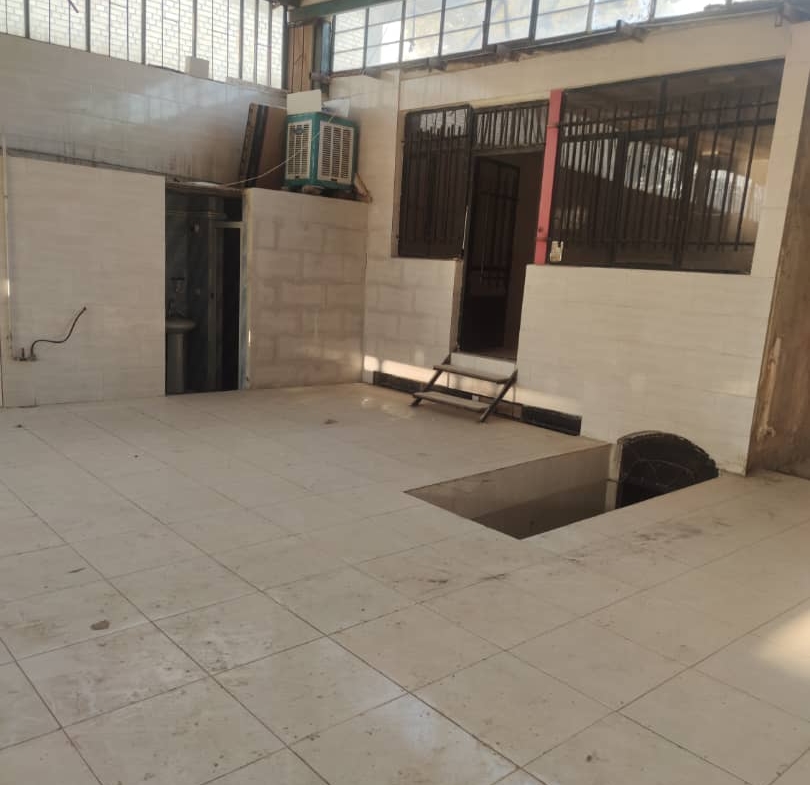 اجاره ۳۰۰ متر سالن بهداشتی جهت انبار در منطقه صنعتی گرمدره