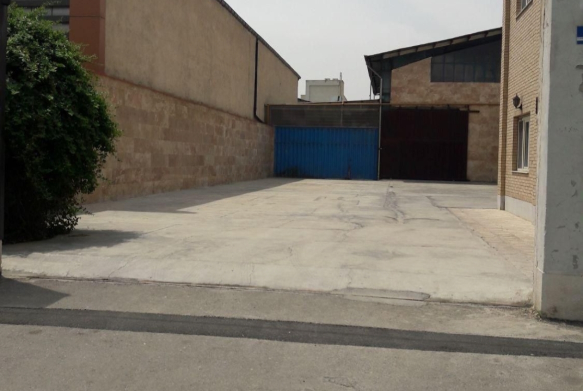 اجاره ۵۰۰ متر سوله بهداشتی ارتفاع بلند در جاده مخصوص ایران خودرو