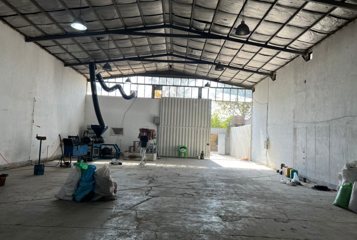 اجاره ۳۵۰ متر سالن دربست با برق ۷۰ آمپر در کمالشهر کرج