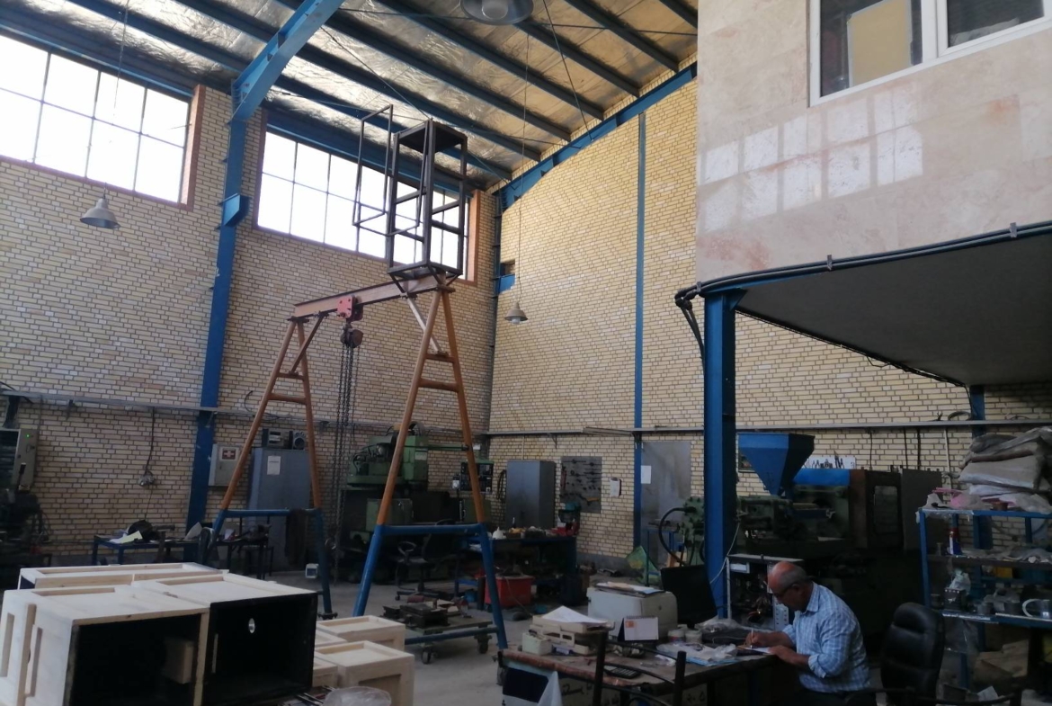 اجاره سوله ۲۰۰ متر استاندارد فول مجهز در شهرک صنعتی زاگرس