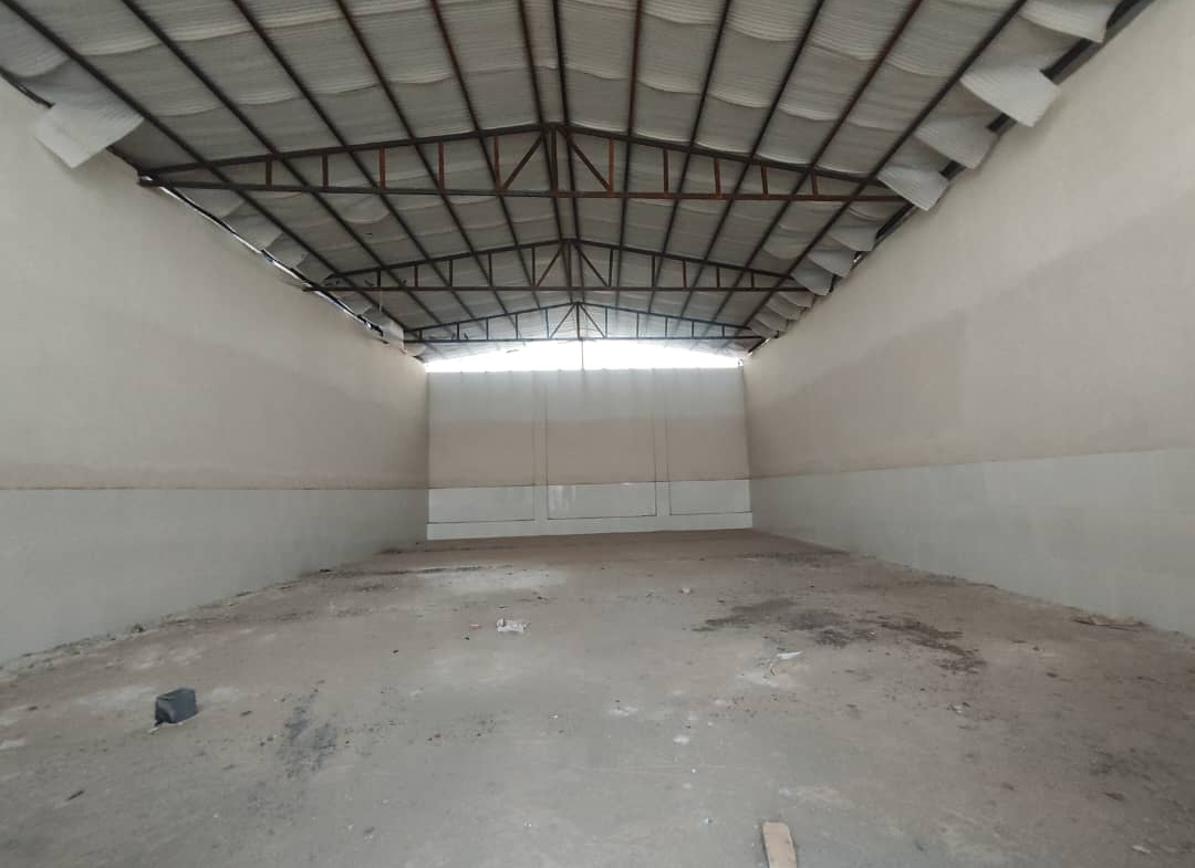 اجاره ۱۴۵۰ سوله نوساز برق ۱۰۰ آمپر در شهریار